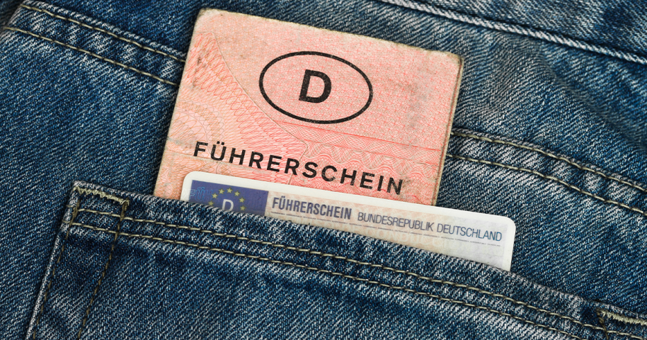 Ende Der Bunten Vielfalt Bei Den Führerscheinen - KFZ-Fahrtenbuch